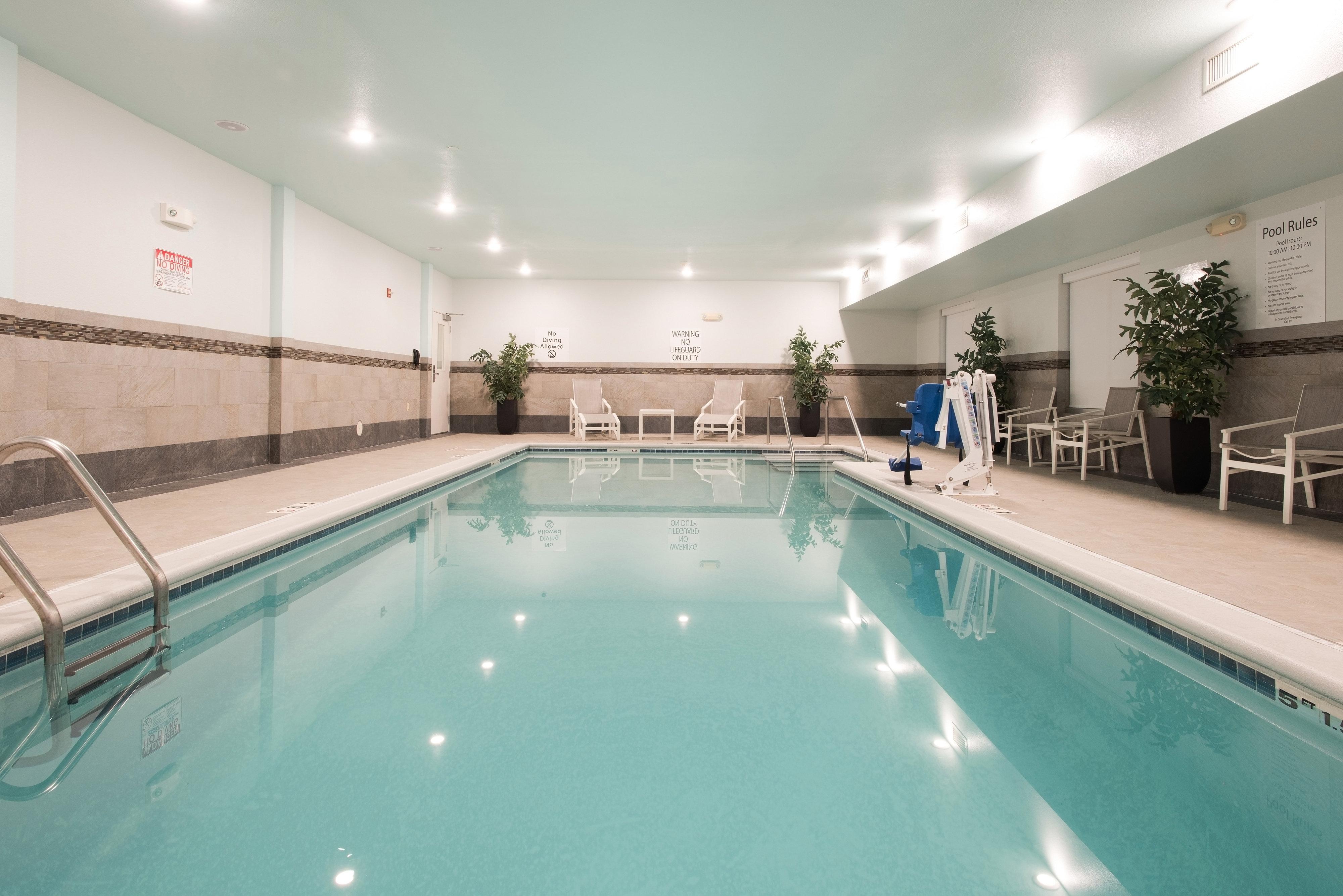 Holiday Inn Express & Suites East Wichita I-35 Andover By Ihg Exteriör bild