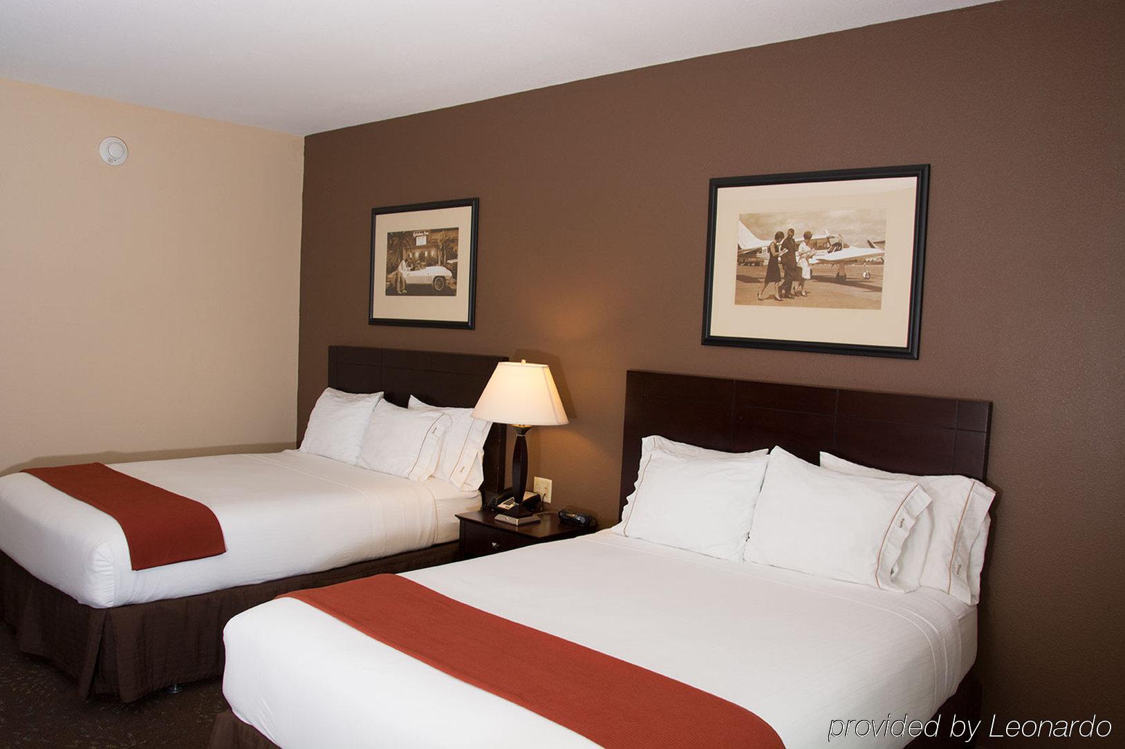 Holiday Inn Express & Suites East Wichita I-35 Andover By Ihg Exteriör bild