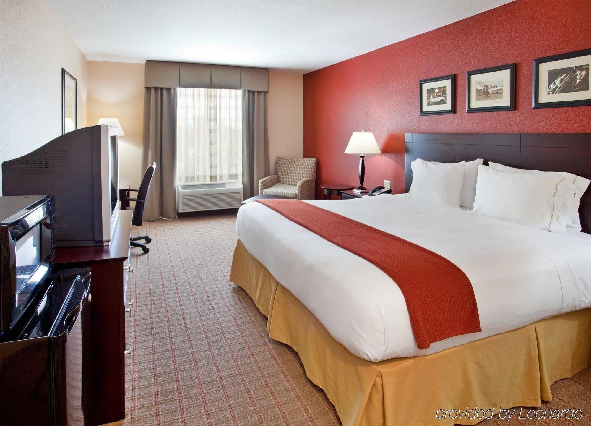 Holiday Inn Express & Suites East Wichita I-35 Andover By Ihg Rum bild