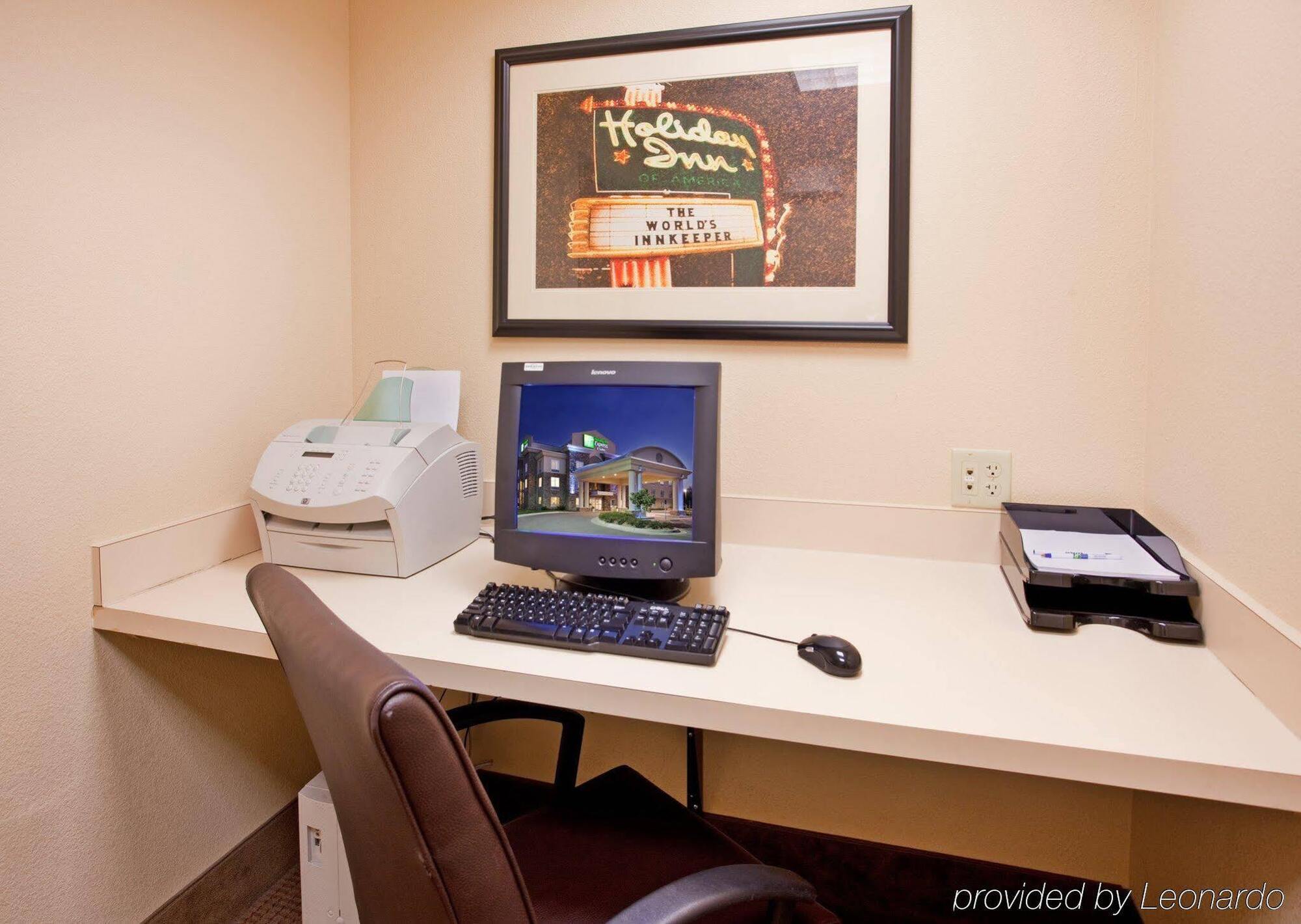 Holiday Inn Express & Suites East Wichita I-35 Andover By Ihg Exteriör bild
