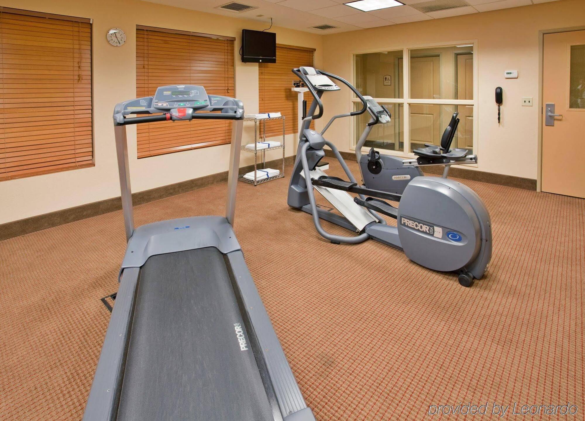 Holiday Inn Express & Suites East Wichita I-35 Andover By Ihg Exteriör bild