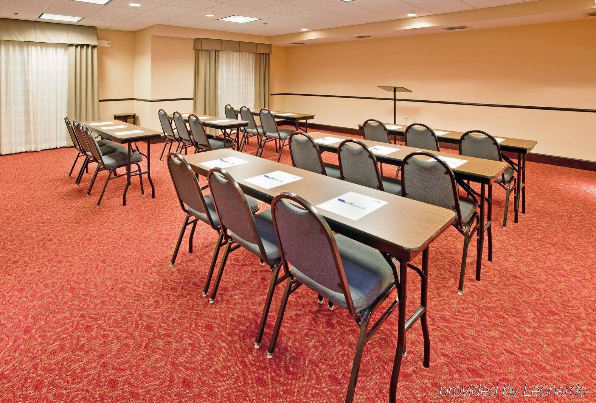 Holiday Inn Express & Suites East Wichita I-35 Andover By Ihg Exteriör bild